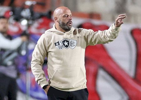Franclim Carvalho é demitido do Botafogo