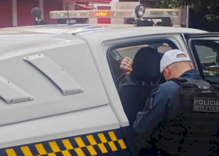 Homem se recusa a emprestar dinheiro e é espancado em Cassilândia