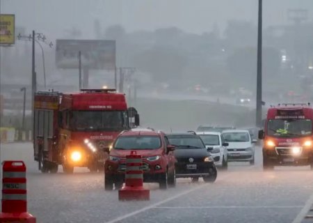 Sul e Sudeste terão dia de chuva, trovoadas e tempestades
