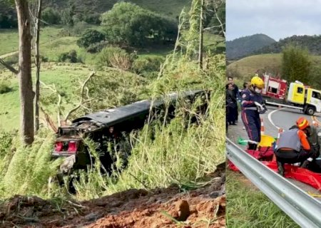 Cinco pessoas morrem em acidente com ônibus no interior de SP