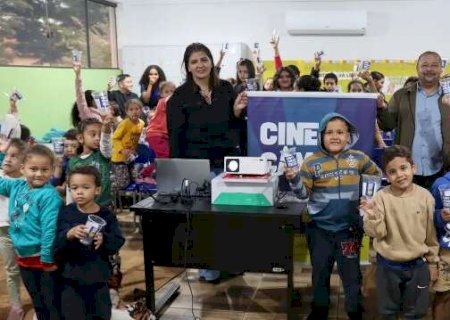 Cine C&acirc;mara transforma plen&aacute;rios em cinemas e atrai 10 mil pessoas