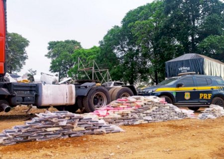 PRF apreende mais de 300 quilos de cocaína em tanques de caminhão