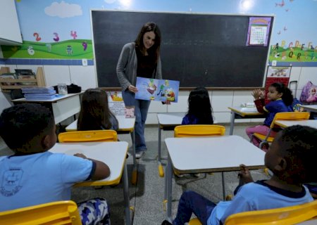 Prefeitura define Plano de Comunicação para Política Municipal de Alfabetização
