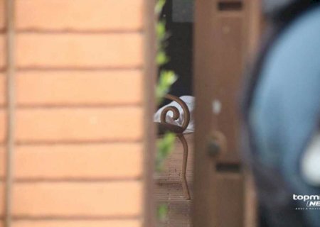 Mulher é flagrada dentro de apartamento e tenta fugir pela sacada no Centro de Campo Grande