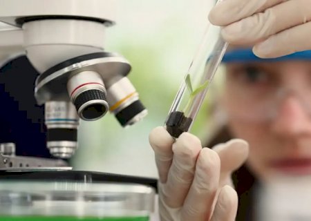 Imersão científica leva alunas e professoras a centros tecnológicos