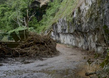 Defesa Civil do Rio alerta para risco de enchentes e deslizamentos