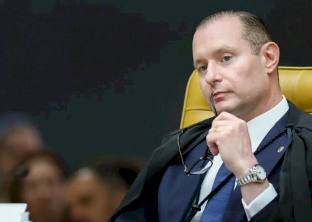 Zanin: não dá para investigar Moraes sem julgar atos de Mendonça