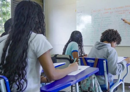 Escolas privadas fora de locais de votação terão aulas normais no DF