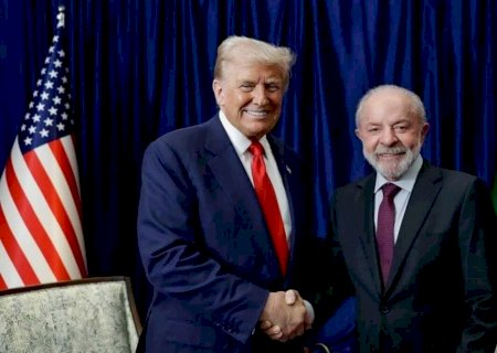 Trump diz que 'Arco do Triunfo dos EUA' terá drones, atiradores de elite e depósito de munição