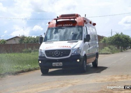 Motorista morre após carro invadir pista contrária e bater em caminhão na BR-060