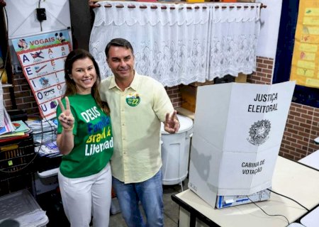 Flávio busca Centrão e conta com aliados para ampliar votos no 2&ordm; turno