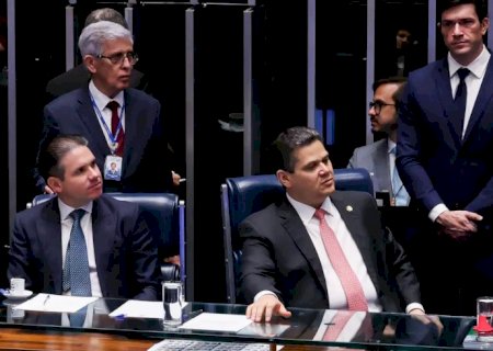 Congresso promulga emenda de aposentadoria especial de agente de saúde