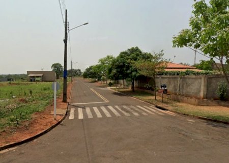 Dono de empresa de sucatas &eacute; executado a tiros dentro de casa