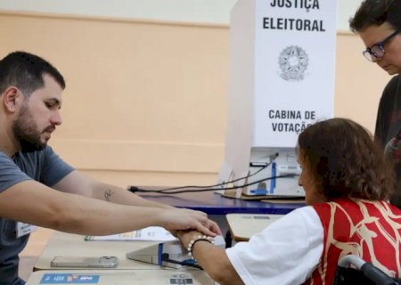 Primeiro turno contou com 43% mais eleitores de ao menos 70 anos